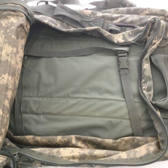 Outdoor Camo Backpack Mens Army Military Camping Hiking Bag Straps bug Out Gear - Picture 6 of 12